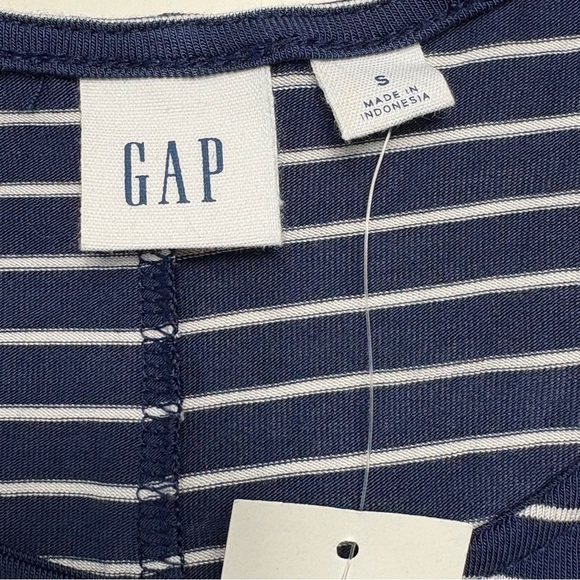 NWT Gap Navy Striped Ruched Sleeveless Midi Dress Size S Lightweight Stretch - Picture 9 of 11